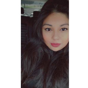 Meet your Posher, Itzel